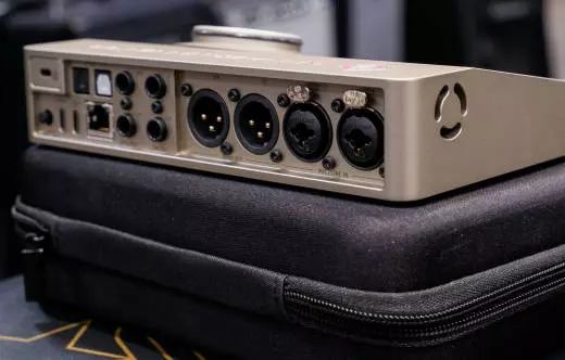 Neumann - MT 48 Premium Touchscreen USB Audio Interface 2